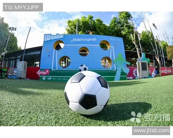 足球五一假期欢乐盛宴尽享激情与友谊的完美结合